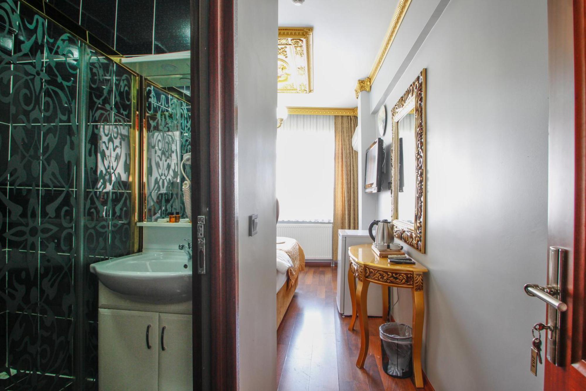 Californiacityhotel Istanbul Eksteriør billede